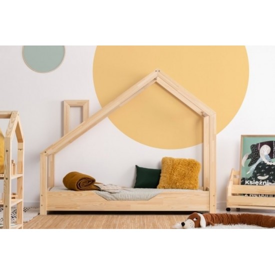 Detská posteľ z dreva vysokej akosti 