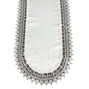 Behúň oválny biely s lístočkami