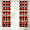 Pruhovaný stredne zatemňujúci záves v tehlovo hnedej farbe