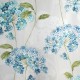 Bielo modrý lesklý záves so vzorom kvetín 