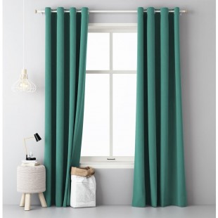 Tmavo zelený jednofarebný záves AURA so zavesením na kruhy