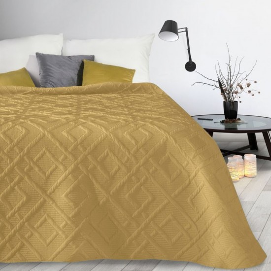 Žltý mäkký vzorovaný prehoz na posteľ