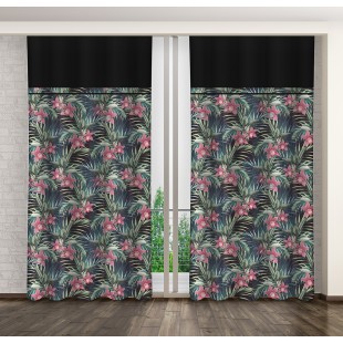 Kvetinovo-čierny stredne zatemňujúci záves