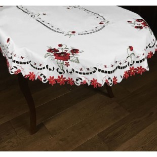 Biely oválny dekoračný obrus s červenými kvetmi