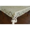 Kr&eacute;mov&yacute; dekoračn&yacute; obrus s ozdobn&yacute;m lemom