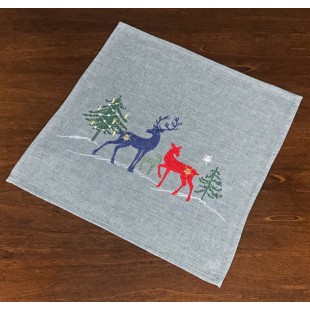 Obrúsok dekoračný sivý s jelenčekmi