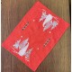 Obrúsok dekoračný červený so stromčekmi