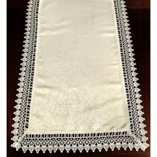 Behúň krémový s lístočkami a čipkovaným lemom