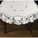 Obrus oválny biely s ozdobným lemom