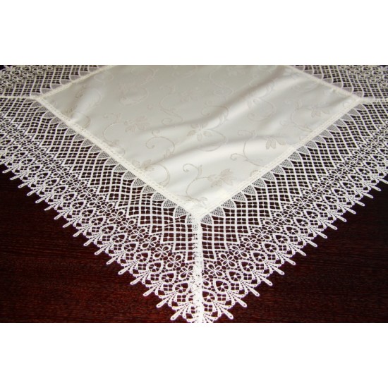 Dekoračný obrus krémový s kvetinami a čipkou