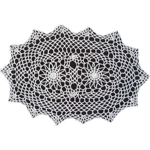 Obrúsok oválny háčkovaný v bielej farbe