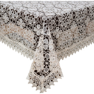 Béžový dekoračný obrus s ozdobným lemom