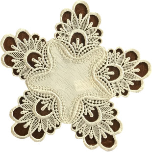 Béžový dekoračný obrúsok na stôl s čipkou