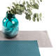 Dekoratívna podložka na stôl v sivej farbe