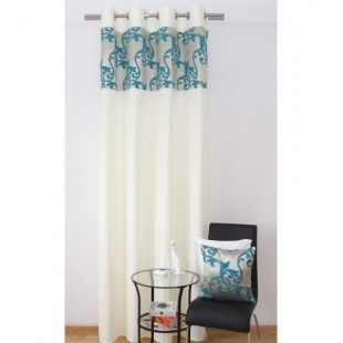 Elegantný krémový záves s tyrkysovým vzorom