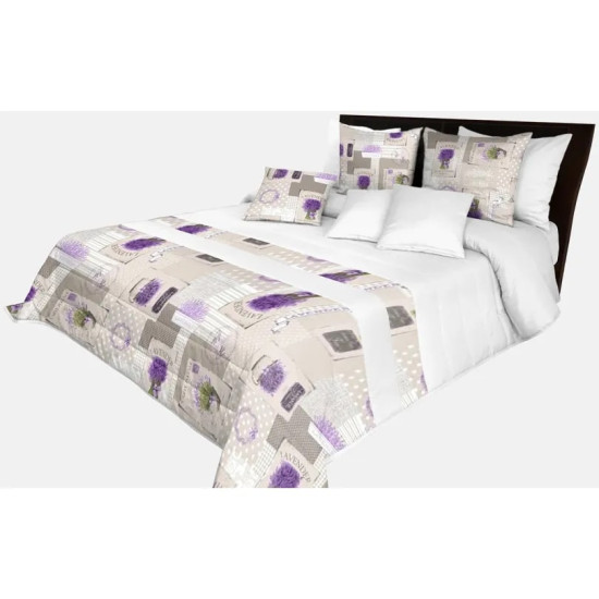 Biely prešívaný prehoz na posteľ s levanduľovou potlačou