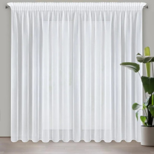 Hladká lesklá záclona v bielej farbe