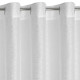 Biela záclona so striebornou aplikáciou